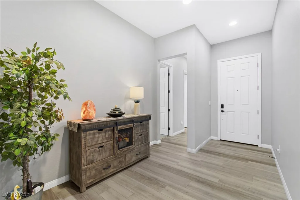 10968 Tracy Stevens, Las Vegas, NV 89166