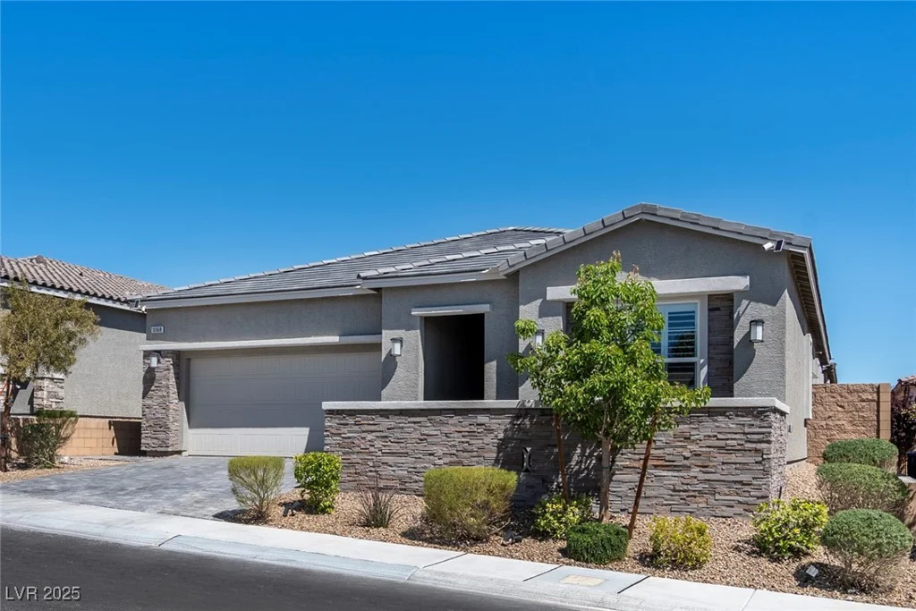10968 Tracy Stevens, Las Vegas, NV 89166