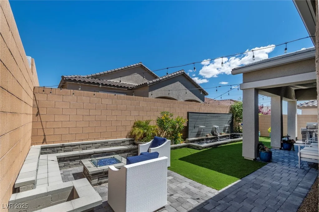 10968 Tracy Stevens, Las Vegas, NV 89166