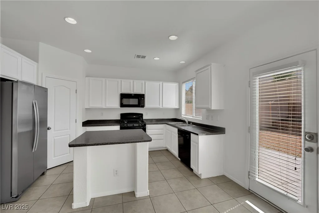 6525 Bismark Hills, North Las Vegas, NV 89084