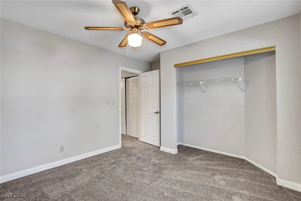 4905 Ocean Shores, Las Vegas, NV 89130