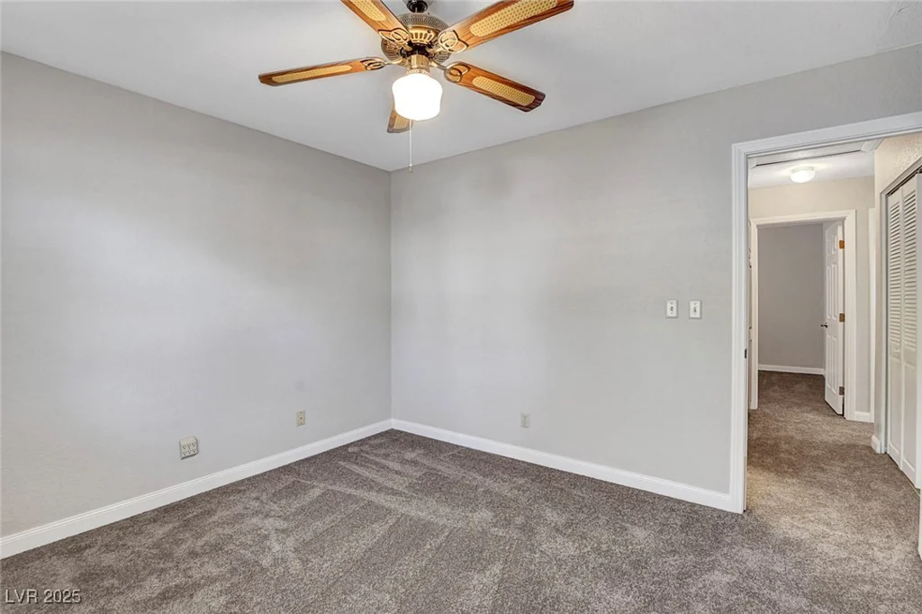 4905 Ocean Shores, Las Vegas, NV 89130