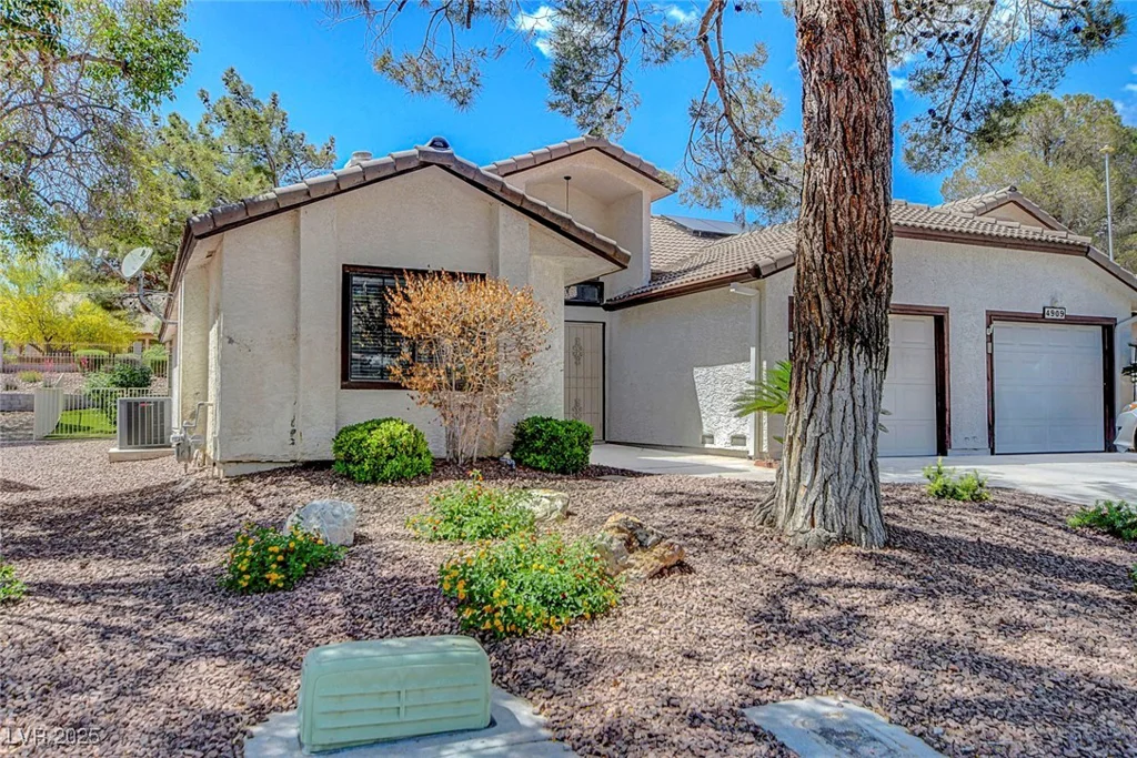 4905 Ocean Shores, Las Vegas, NV 89130