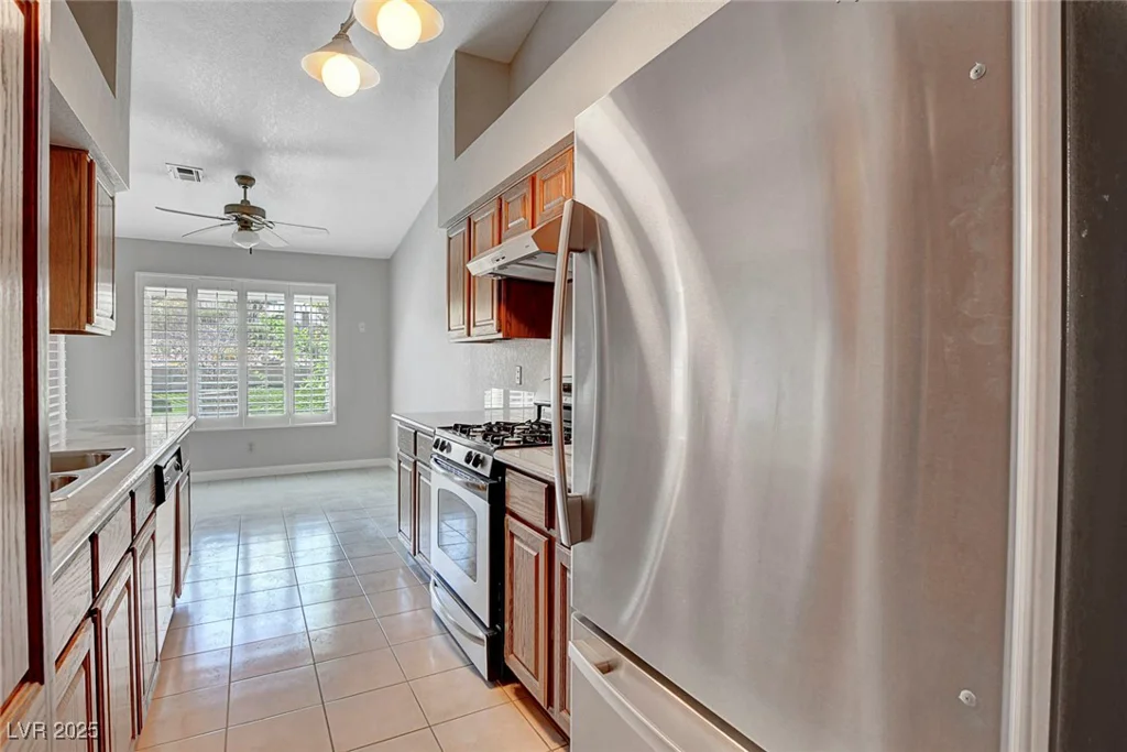 4905 Ocean Shores, Las Vegas, NV 89130