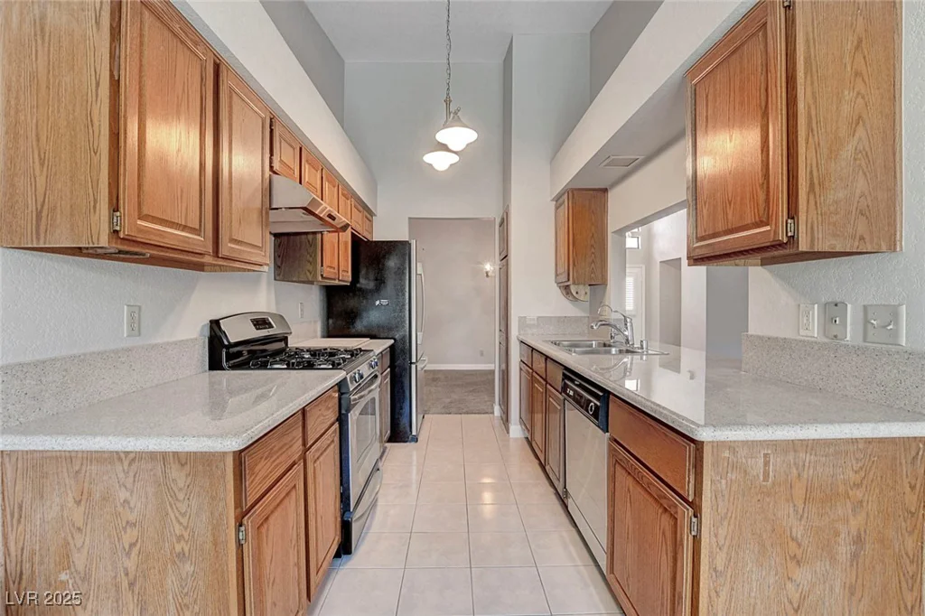 4905 Ocean Shores, Las Vegas, NV 89130
