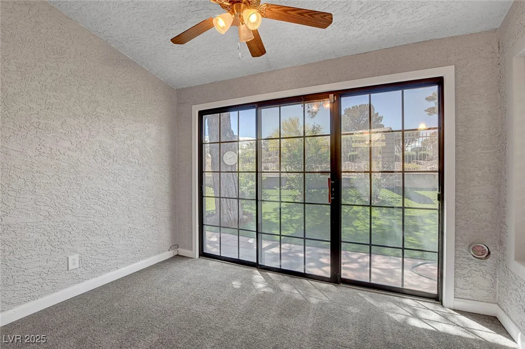 4905 Ocean Shores, Las Vegas, NV 89130