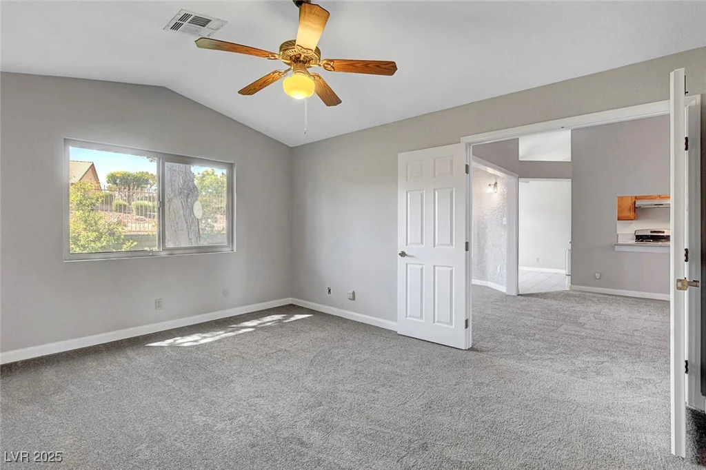4905 Ocean Shores, Las Vegas, NV 89130