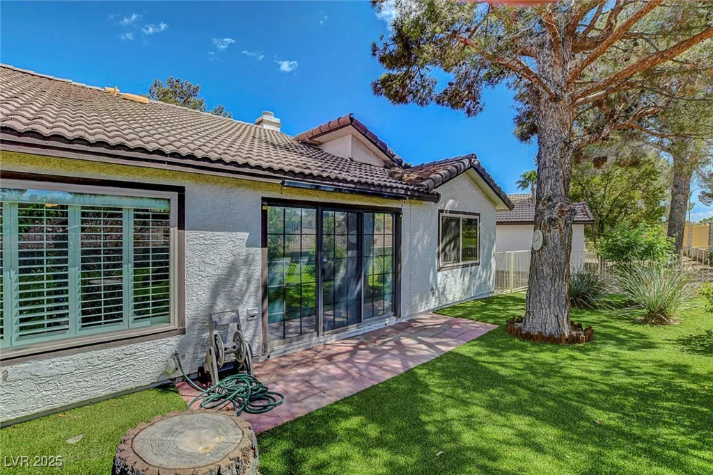 4905 Ocean Shores, Las Vegas, NV 89130