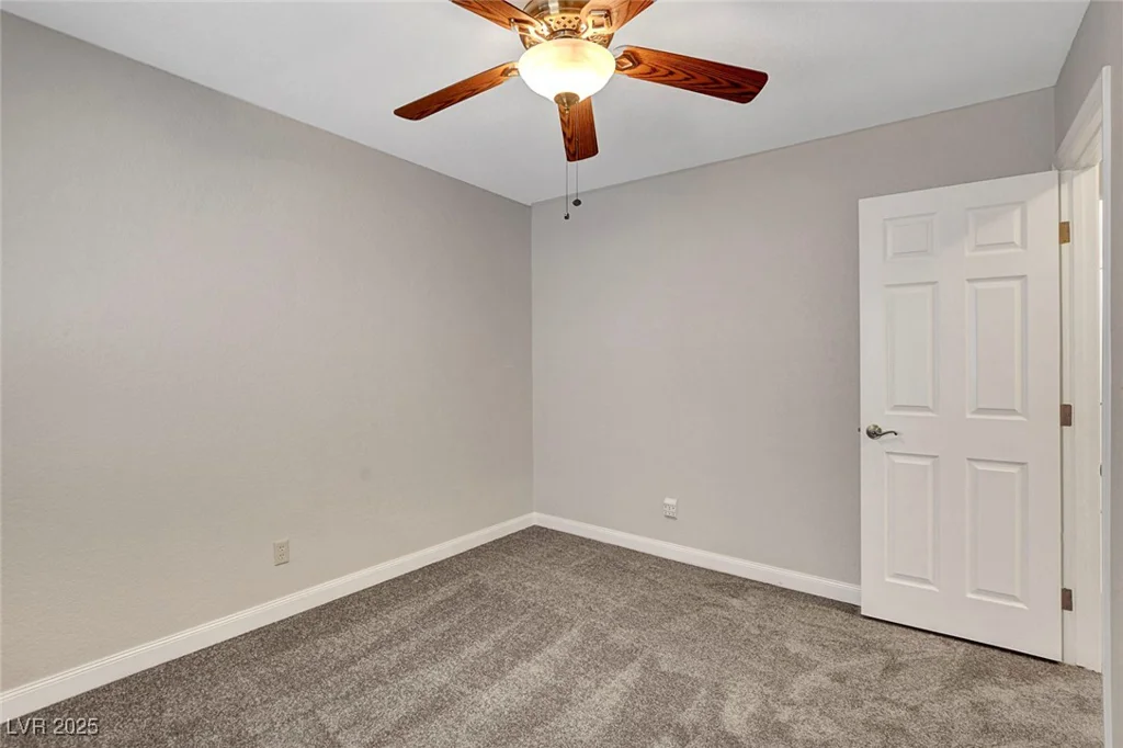 4905 Ocean Shores, Las Vegas, NV 89130