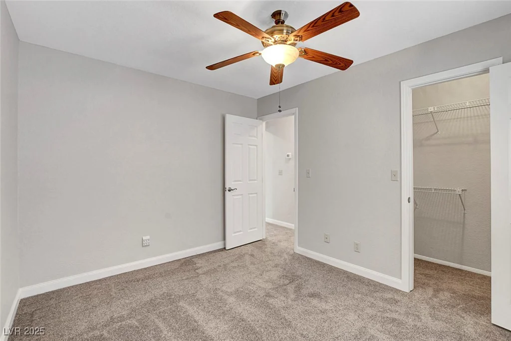 4905 Ocean Shores, Las Vegas, NV 89130