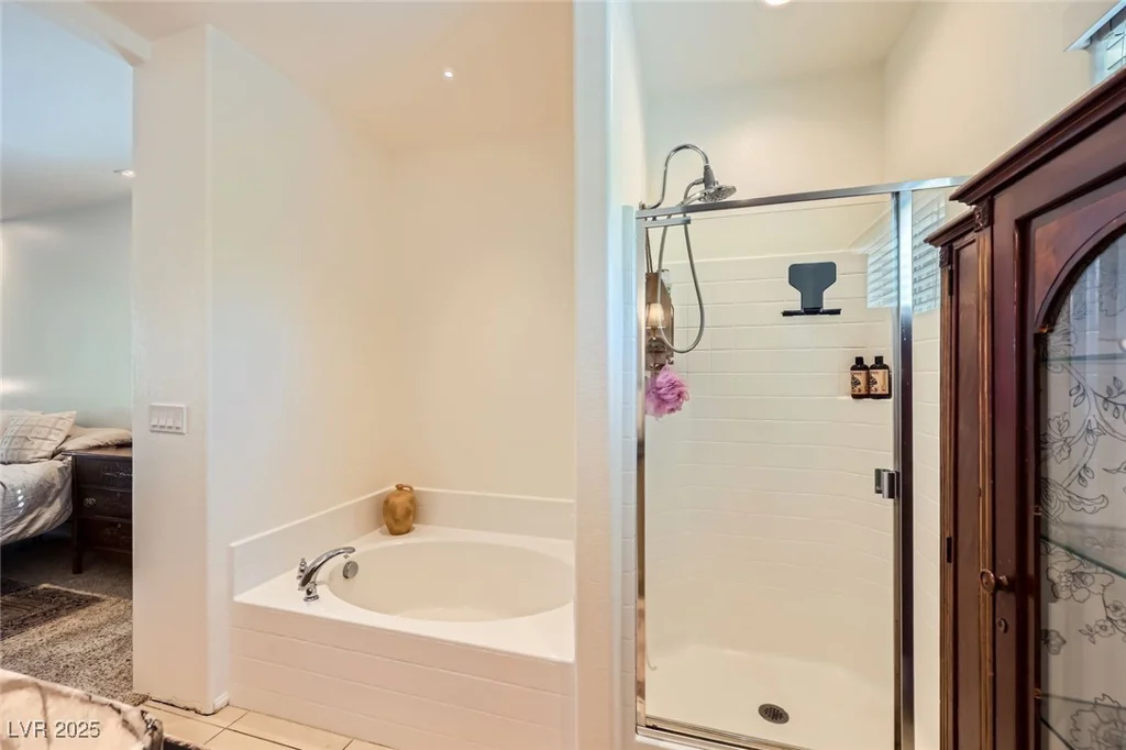8091 Mosaic Sunrise, Las Vegas, NV 89166