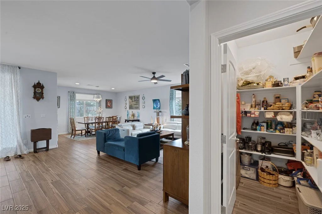 1401 Cattail Falls, Boulder City, NV 89005