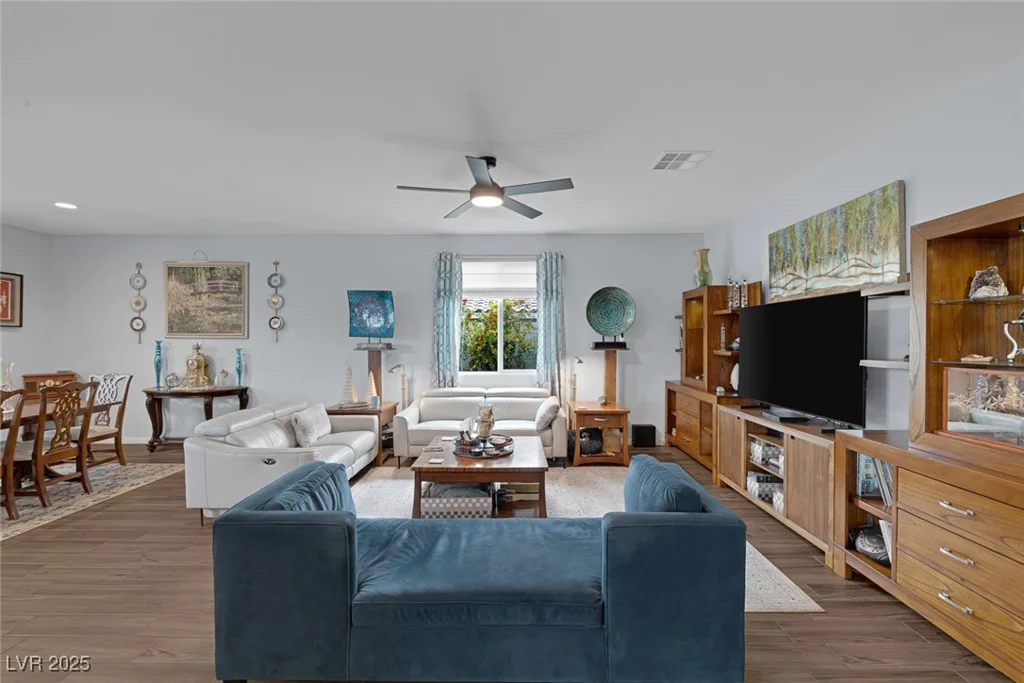 1401 Cattail Falls, Boulder City, NV 89005