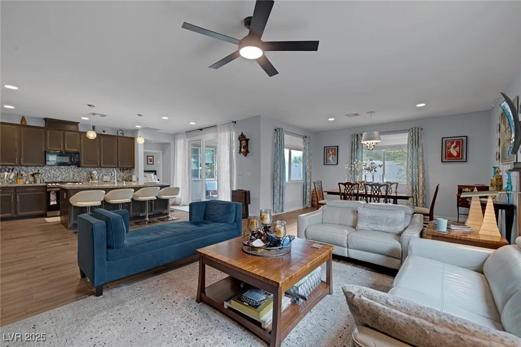 1401 Cattail Falls, Boulder City, NV 89005