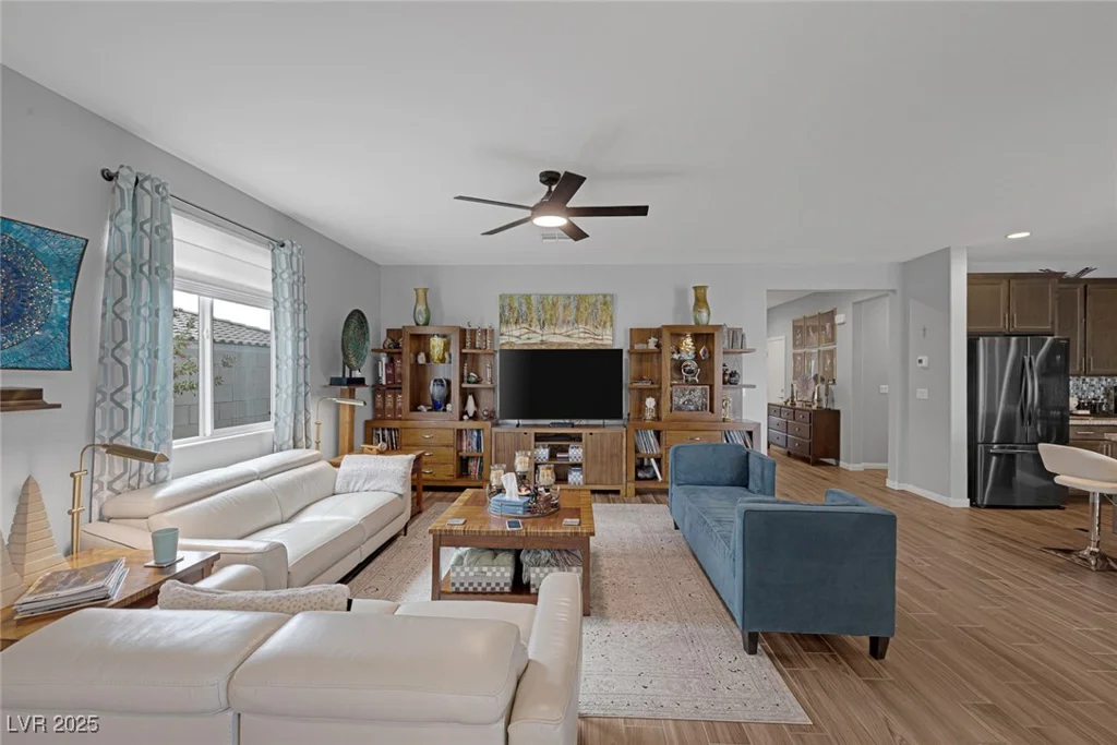 1401 Cattail Falls, Boulder City, NV 89005
