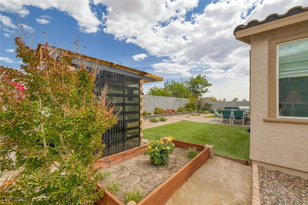 1401 Cattail Falls, Boulder City, NV 89005