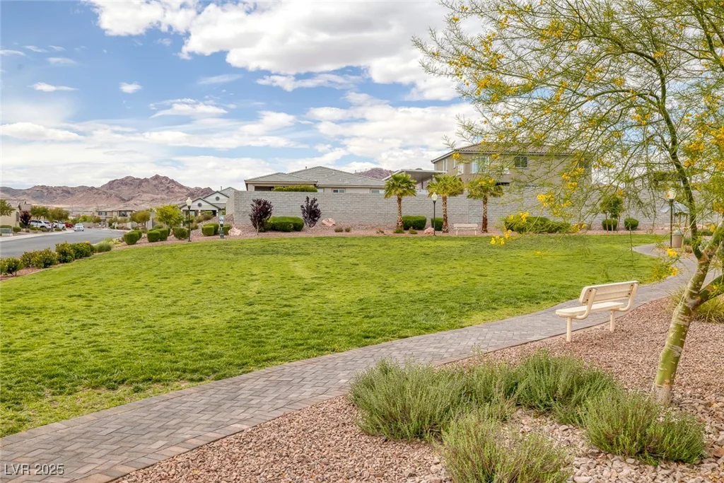 1401 Cattail Falls, Boulder City, NV 89005