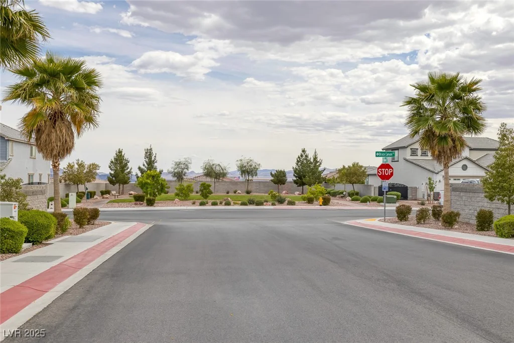 1401 Cattail Falls, Boulder City, NV 89005