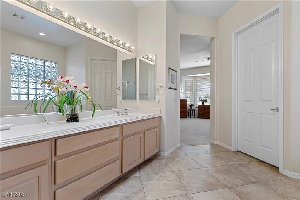 2864 Sumter Valley, Henderson, NV 89052