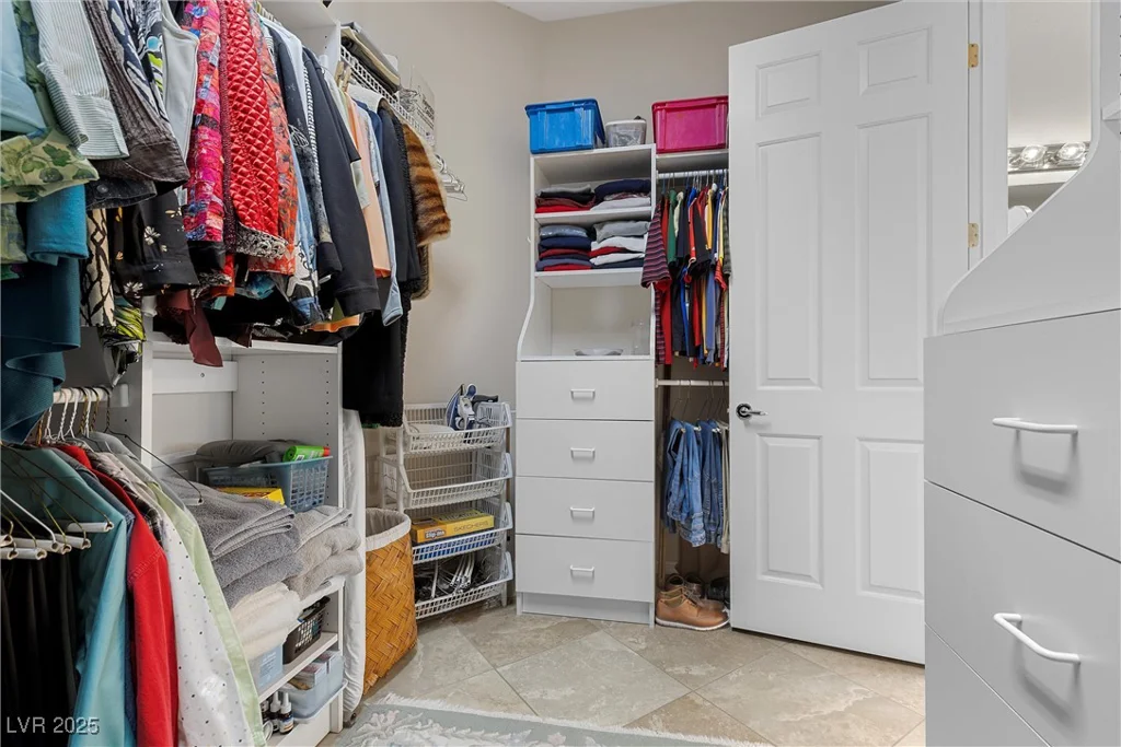2864 Sumter Valley, Henderson, NV 89052