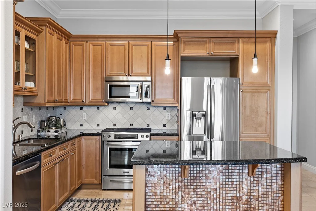 20 Via Visione, Henderson, NV 89011