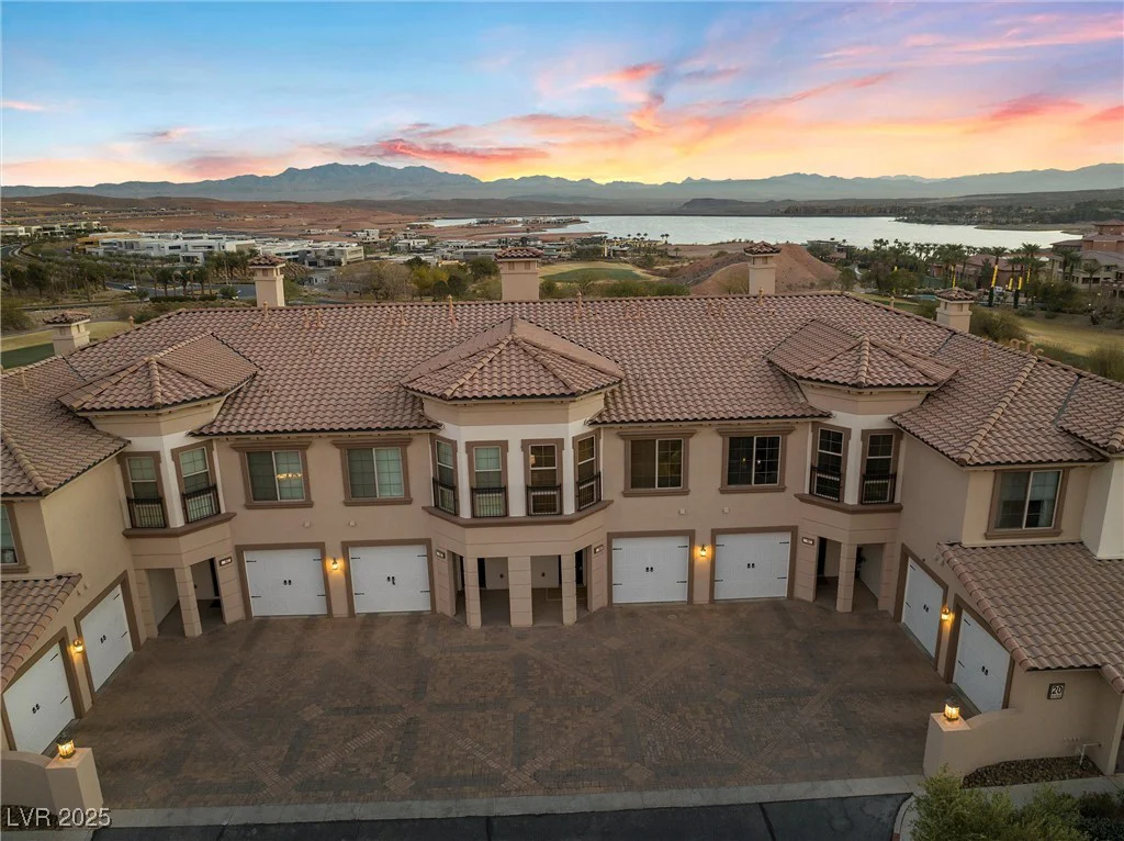 20 Via Visione, Henderson, NV 89011
