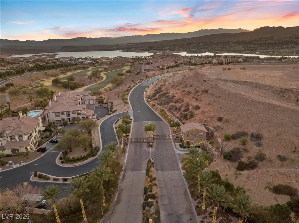 20 Via Visione, Henderson, NV 89011