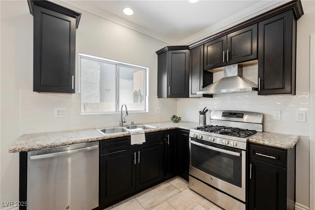 5439 Bradford Pear, Las Vegas, NV 89122