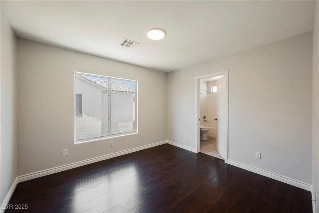 5439 Bradford Pear, Las Vegas, NV 89122