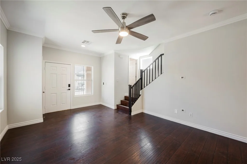 5439 Bradford Pear, Las Vegas, NV 89122
