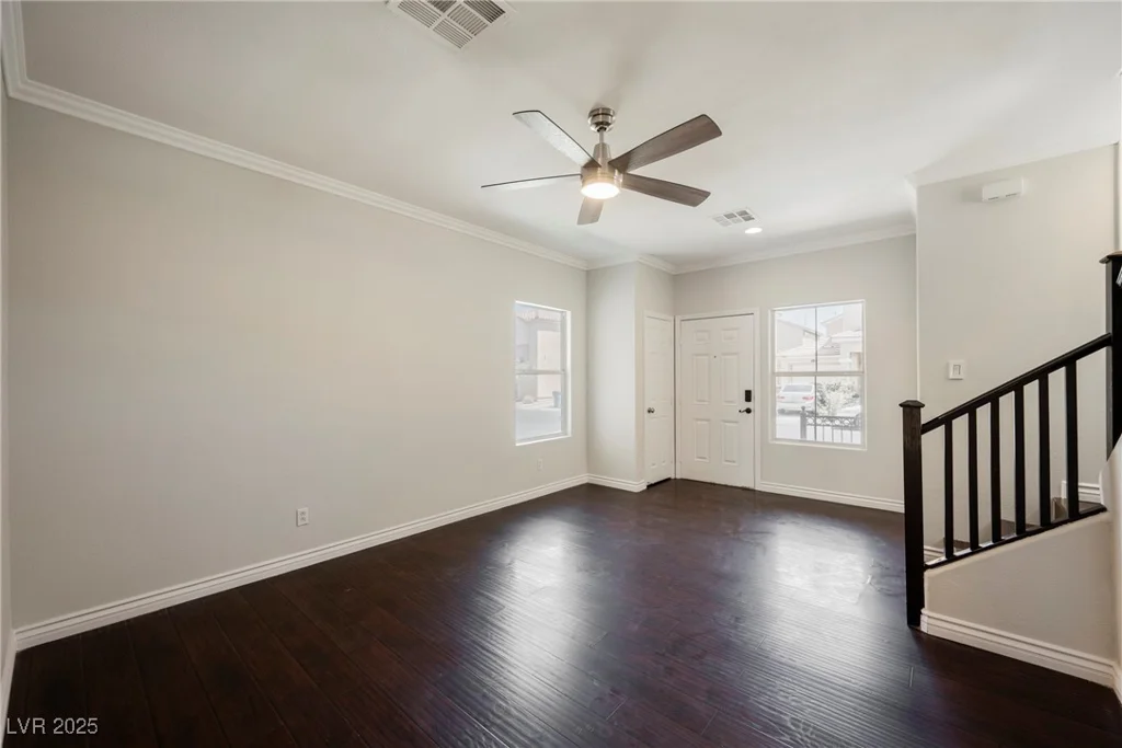 5439 Bradford Pear, Las Vegas, NV 89122