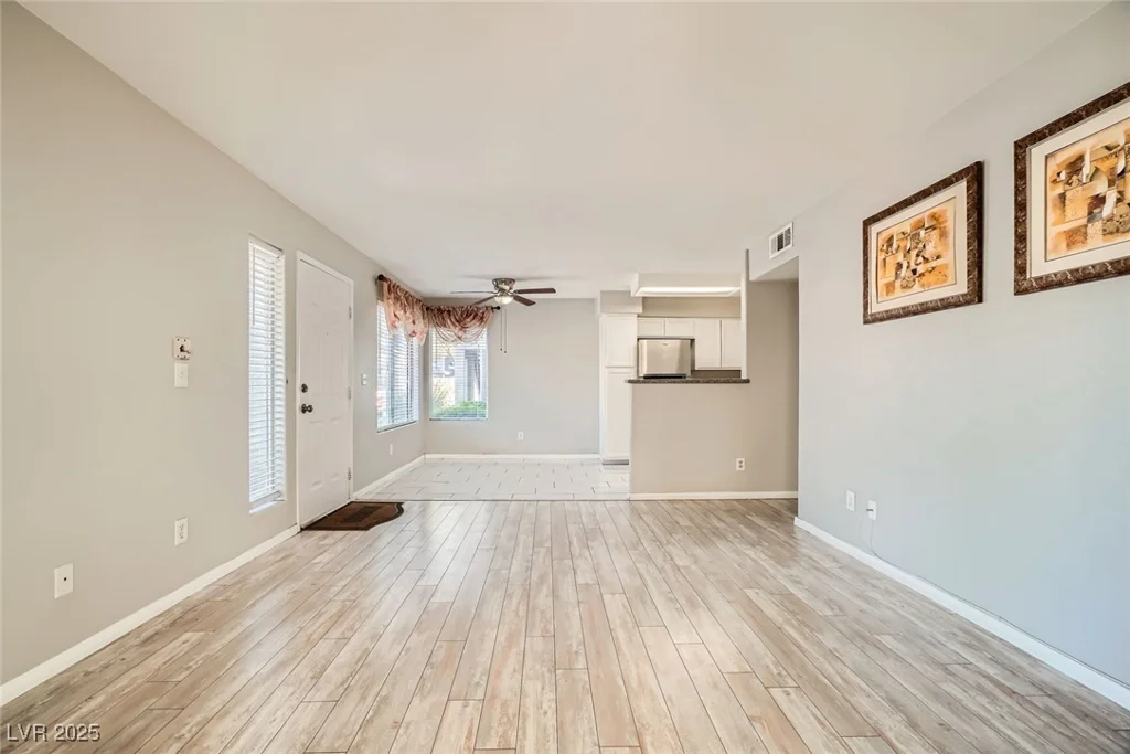 4955 Lindell, Las Vegas, NV 89118