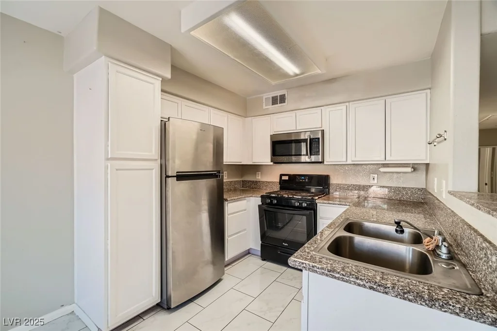 4955 Lindell, Las Vegas, NV 89118