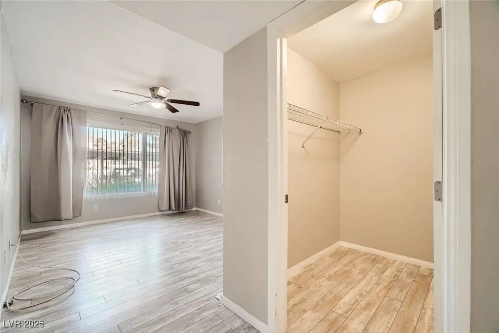 4955 Lindell, Las Vegas, NV 89118