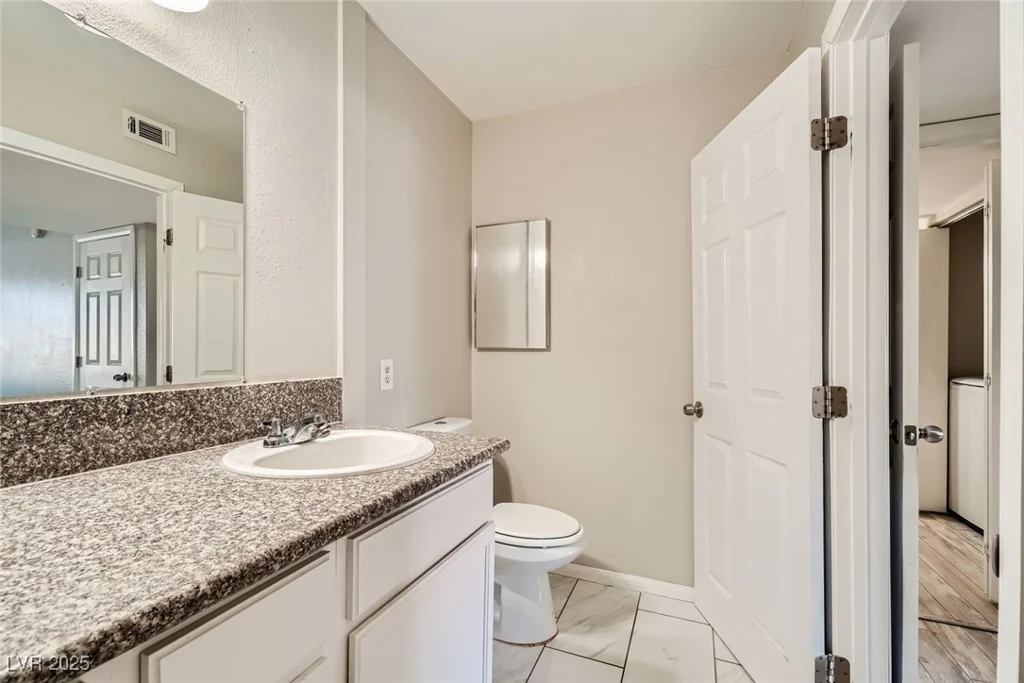 4955 Lindell, Las Vegas, NV 89118