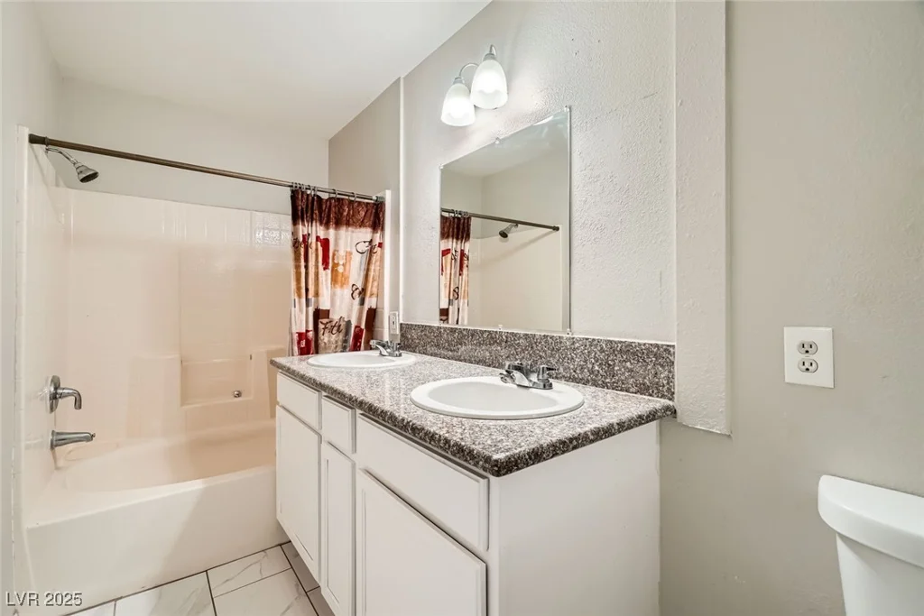 4955 Lindell, Las Vegas, NV 89118