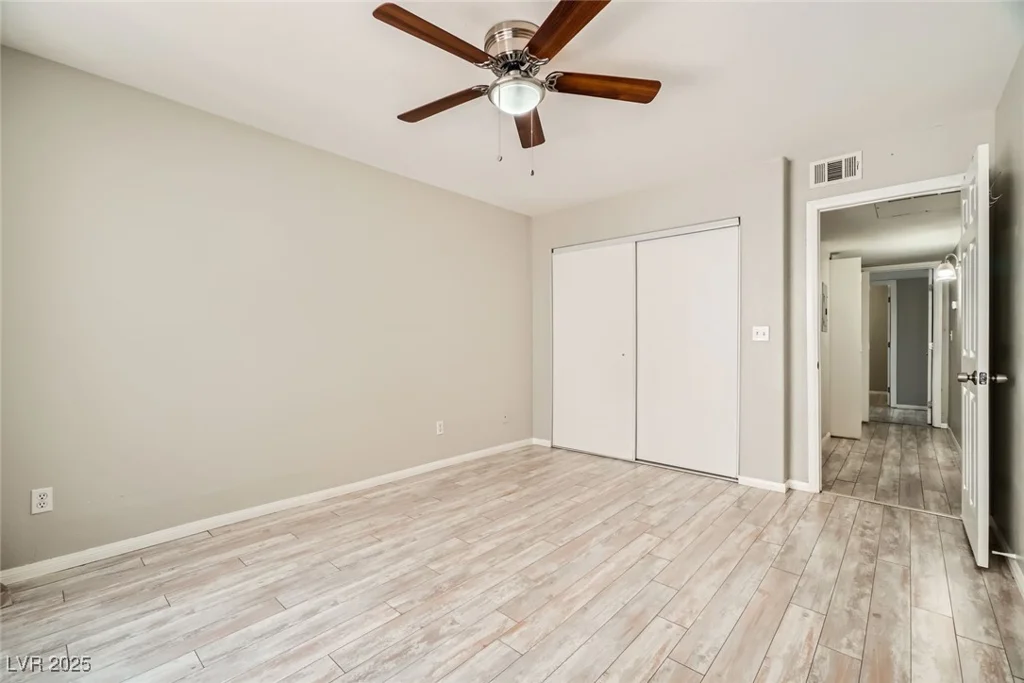 4955 Lindell, Las Vegas, NV 89118