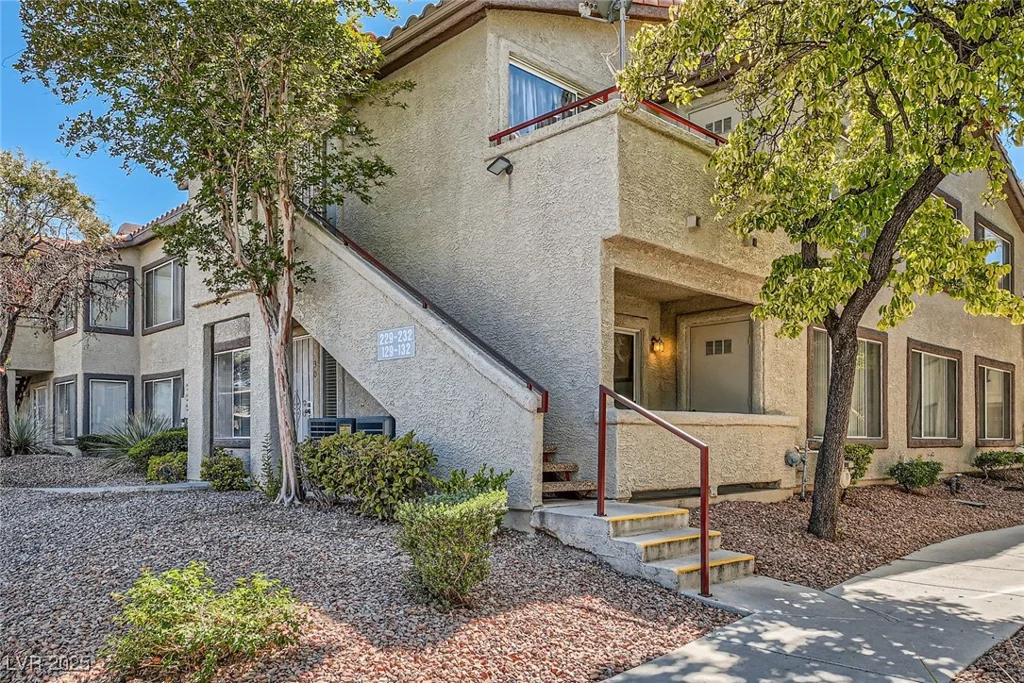 4955 Lindell, Las Vegas, NV 89118