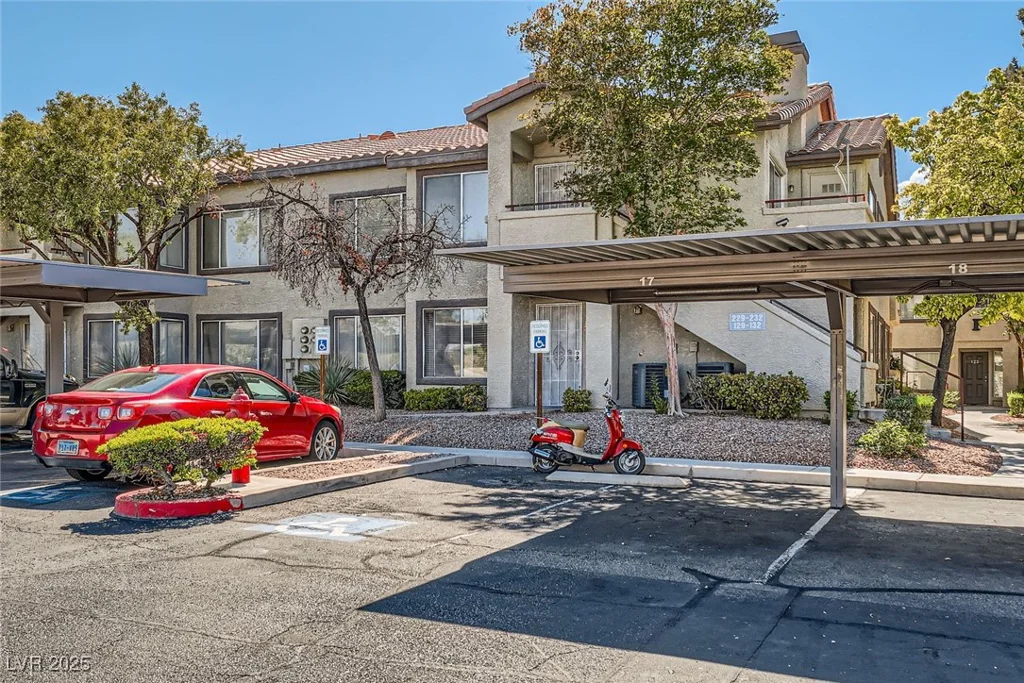 4955 Lindell, Las Vegas, NV 89118