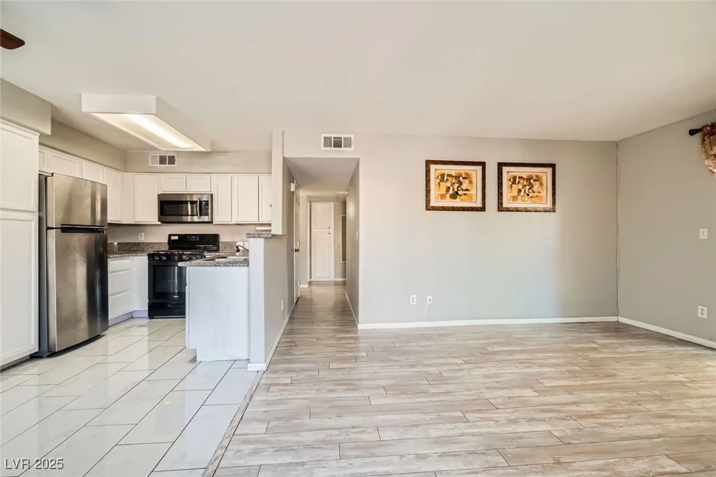 4955 Lindell, Las Vegas, NV 89118