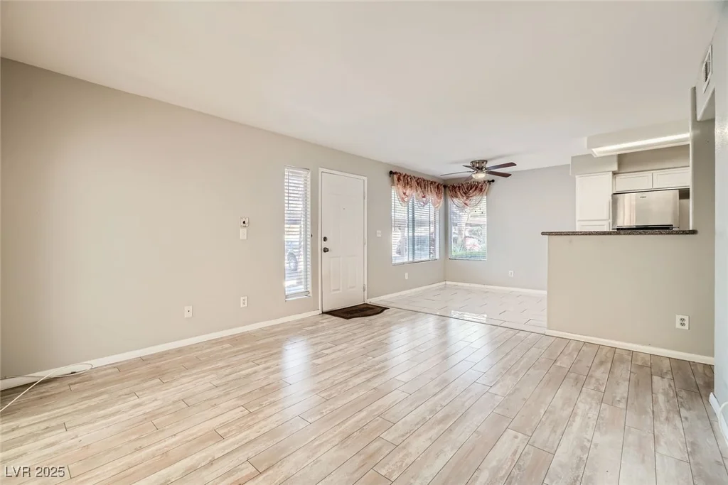 4955 Lindell, Las Vegas, NV 89118