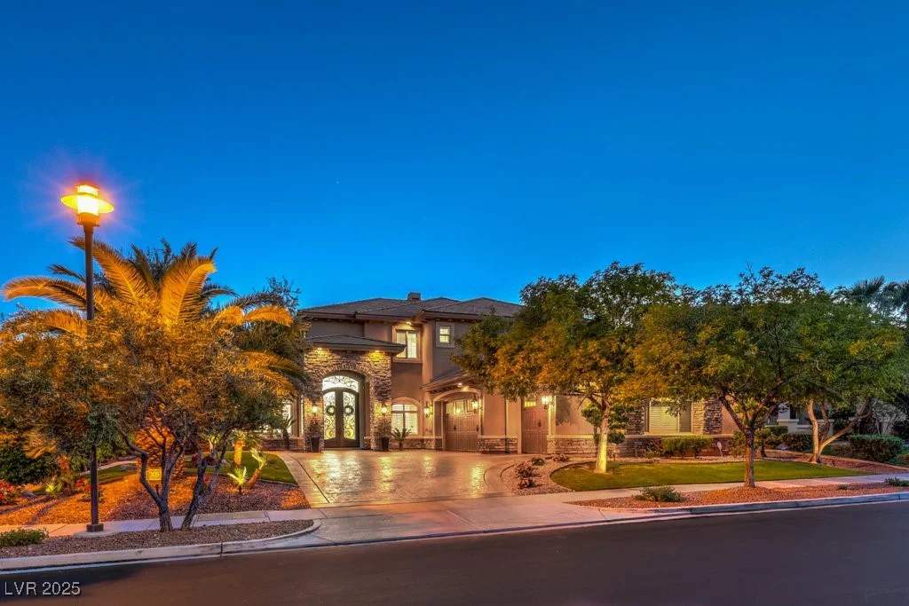 3051 Traverse Creek, Las Vegas, NV 89135