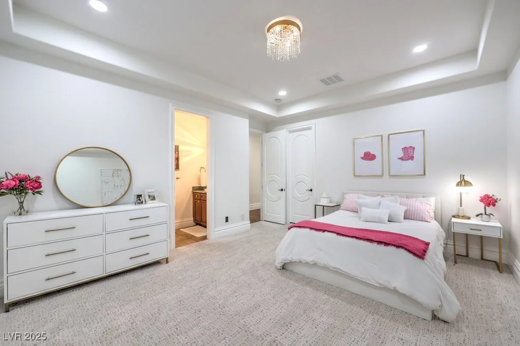 3051 Traverse Creek, Las Vegas, NV 89135