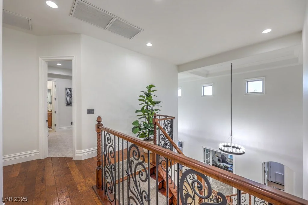 3051 Traverse Creek, Las Vegas, NV 89135