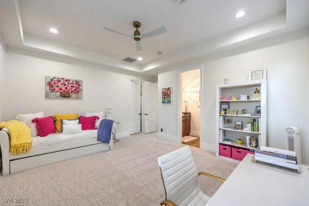 3051 Traverse Creek, Las Vegas, NV 89135