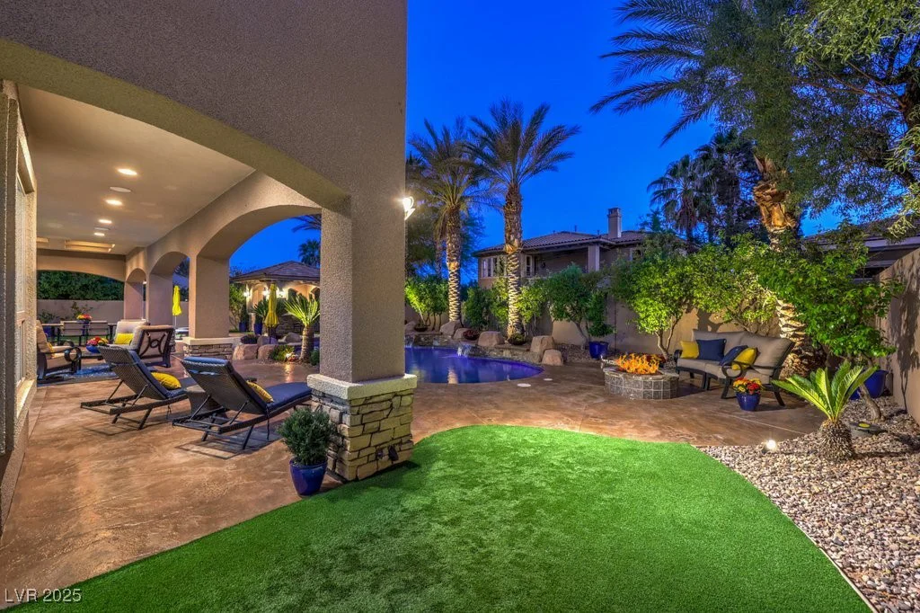 3051 Traverse Creek, Las Vegas, NV 89135
