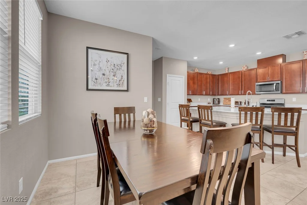 946 Belton Lake, North Las Vegas, NV 89086