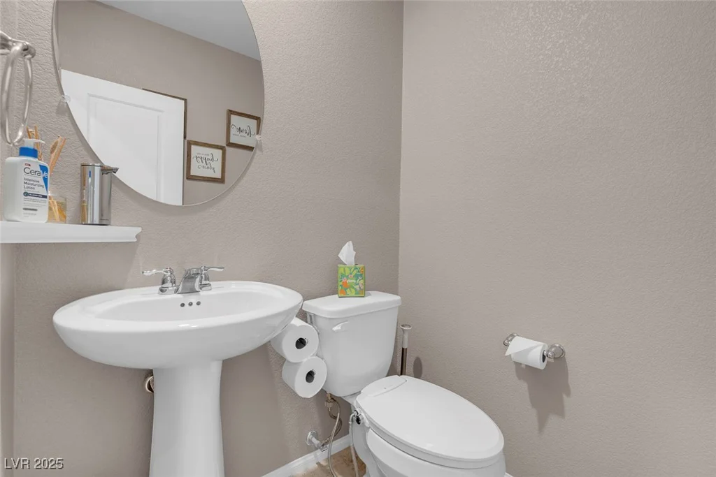 946 Belton Lake, North Las Vegas, NV 89086