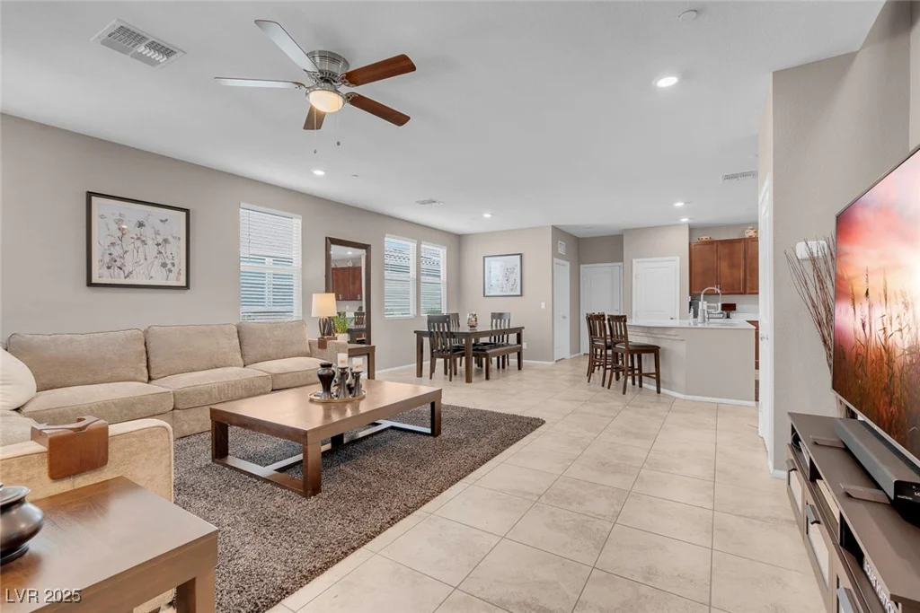 946 Belton Lake, North Las Vegas, NV 89086