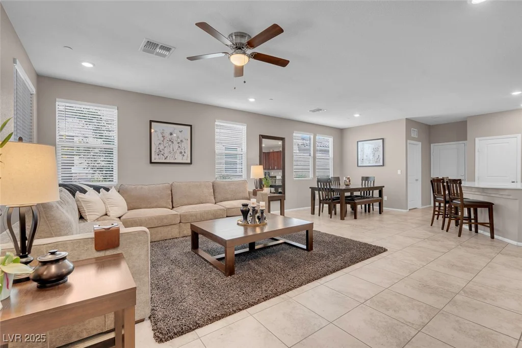 946 Belton Lake, North Las Vegas, NV 89086